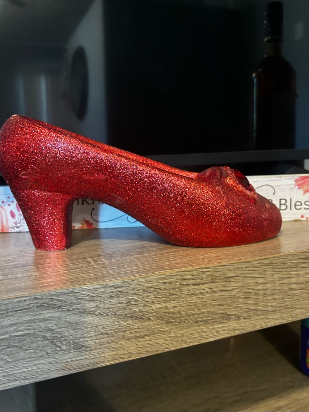 Women’s Red wine bottle holder